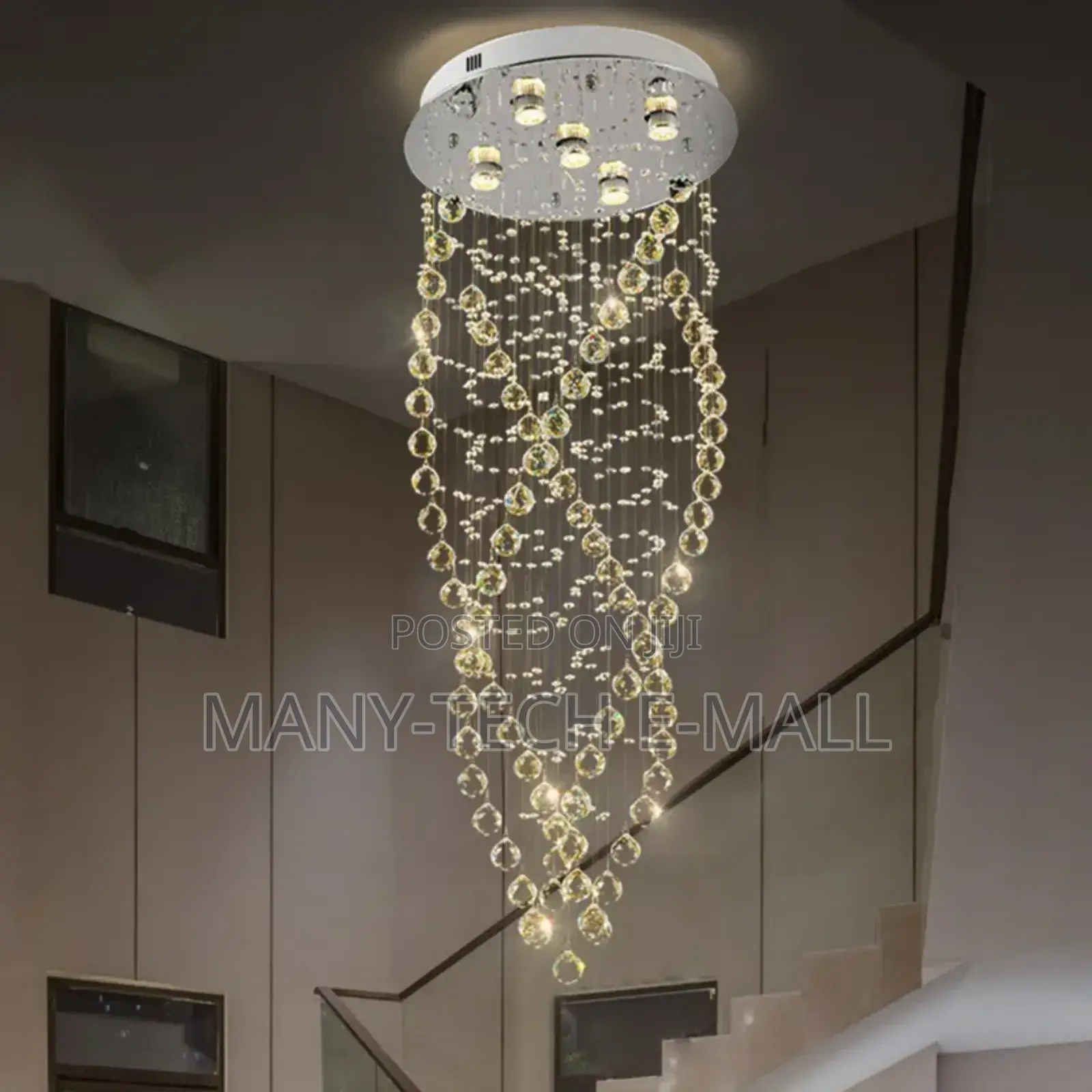 Luxurious Crystal Chandelier.