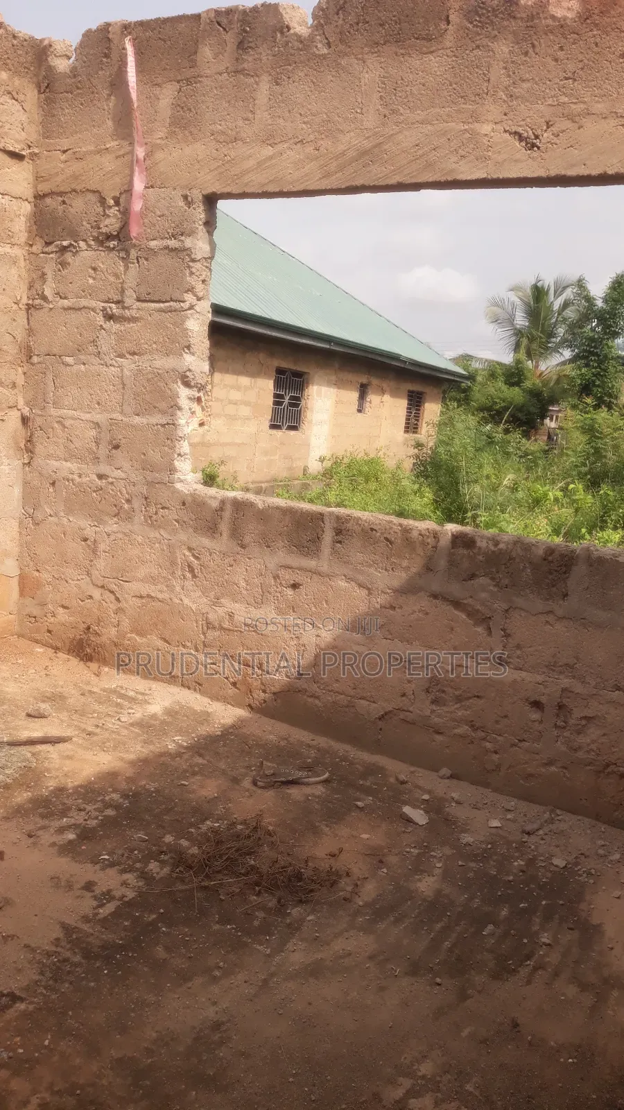 3bdrm House in Manhean for sale
