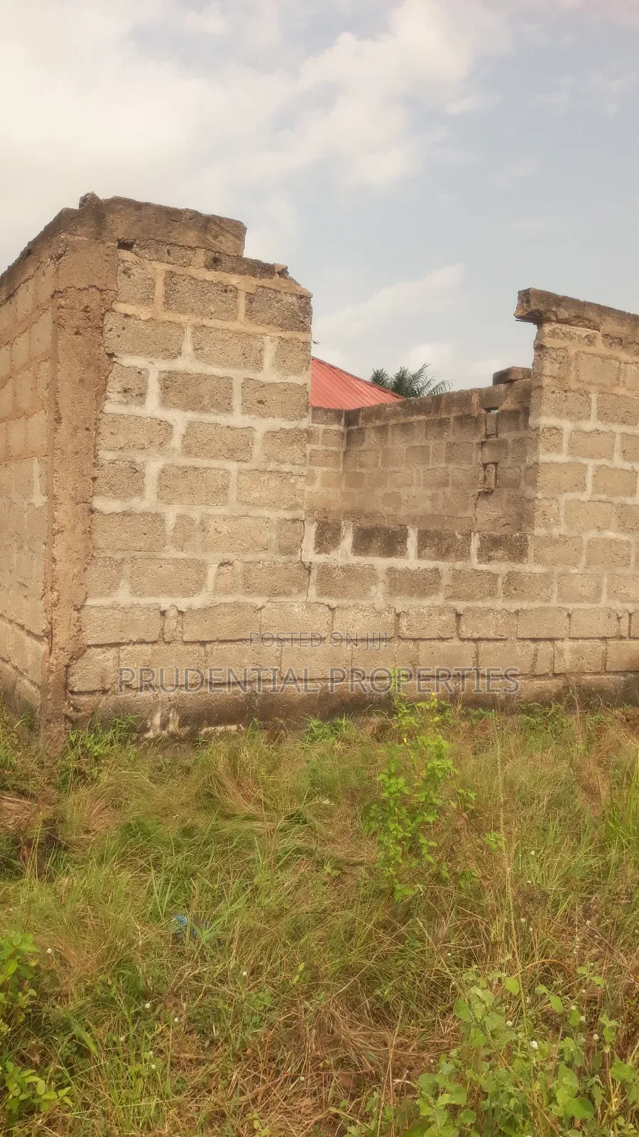 3bdrm House in Manhean for sale
