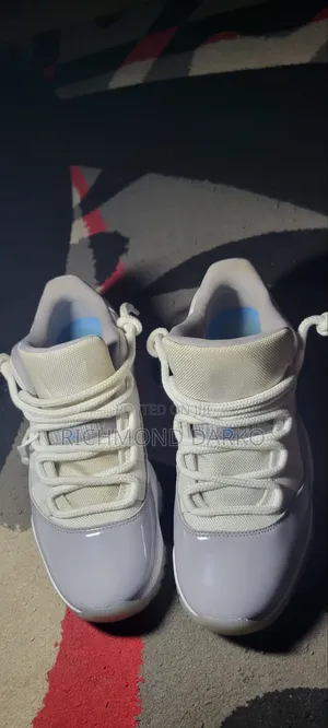 Air Jordan 11 Retro