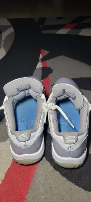 Air Jordan 11 Retro