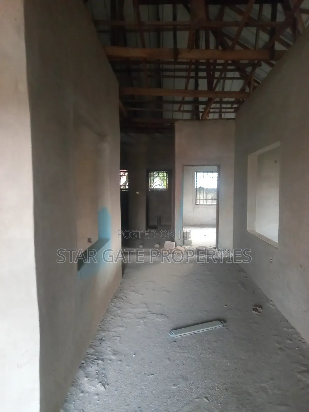 6bdrm House in Kenyasi Adwumam, Kumasi Metropolitan for sale