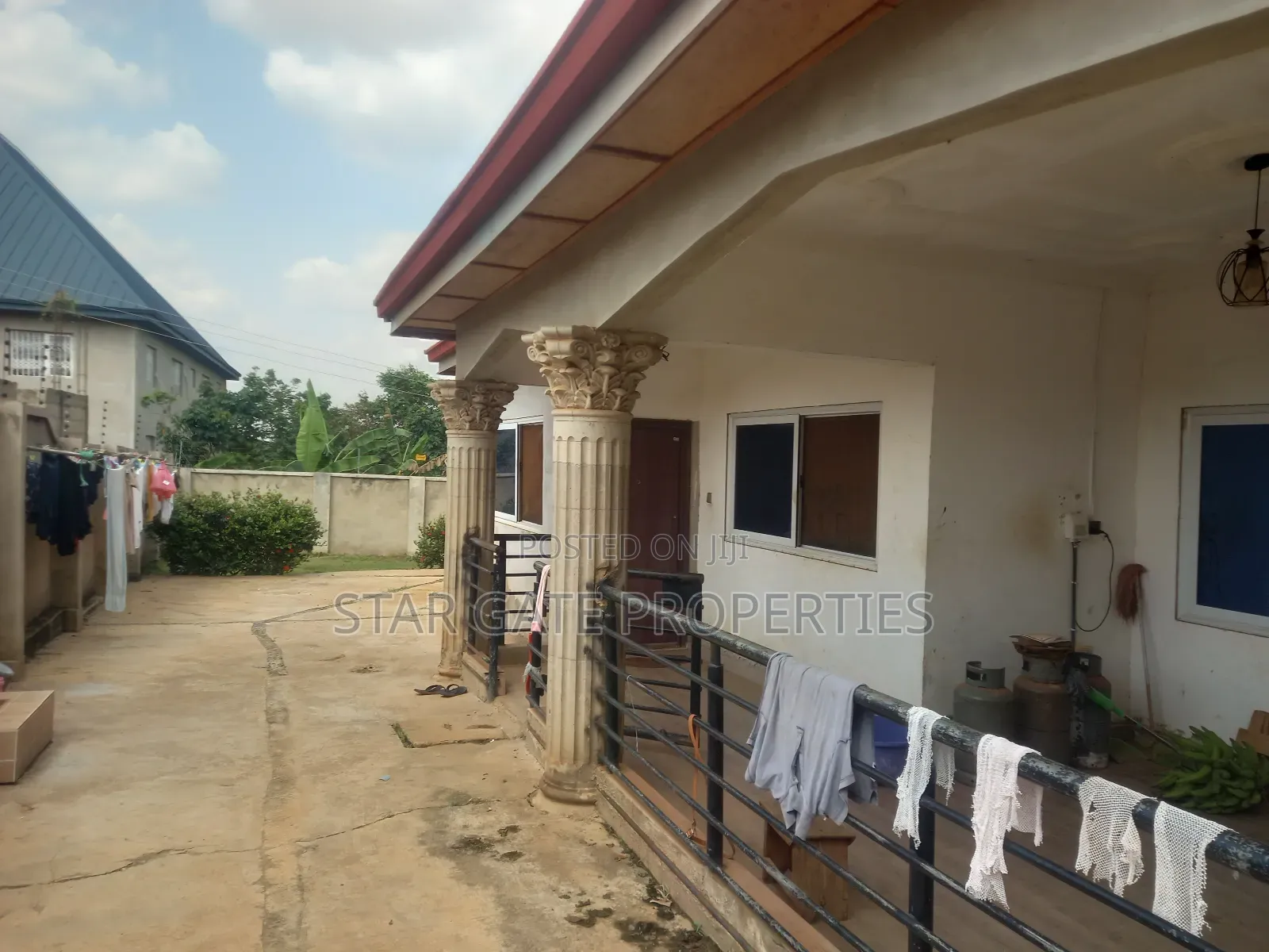 5bdrm House in Sokoban Kwanwoma for sale
