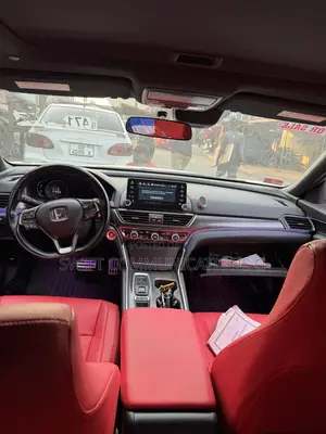 Honda Accord Sport 2.0T 2022 White
