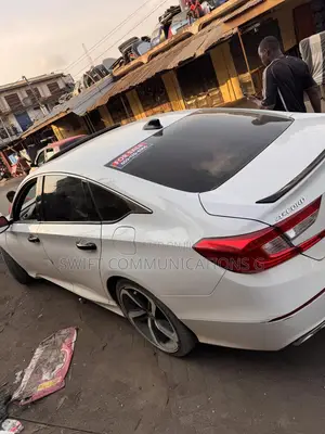 Honda Accord Sport 2.0T 2022 White