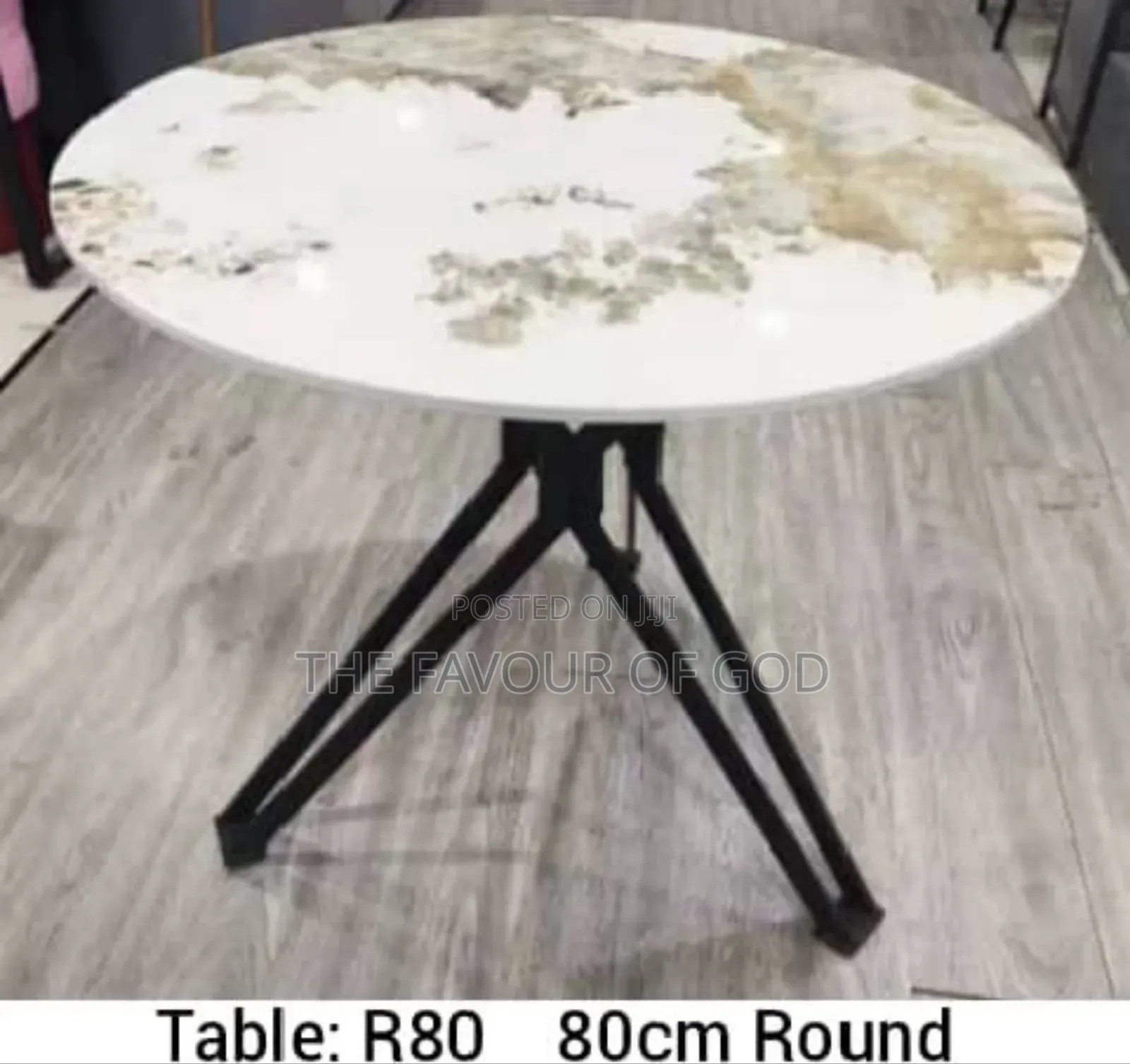 Nice Looking 80cm Dinning Table
