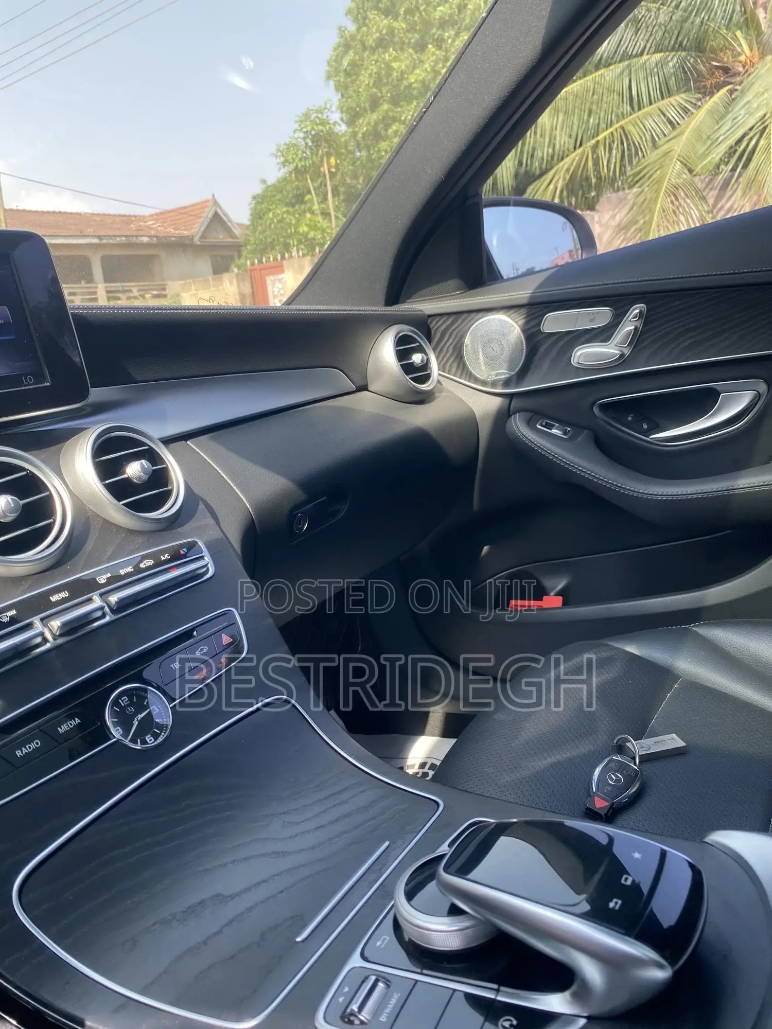 Mercedes-Benz C300 2017 White
