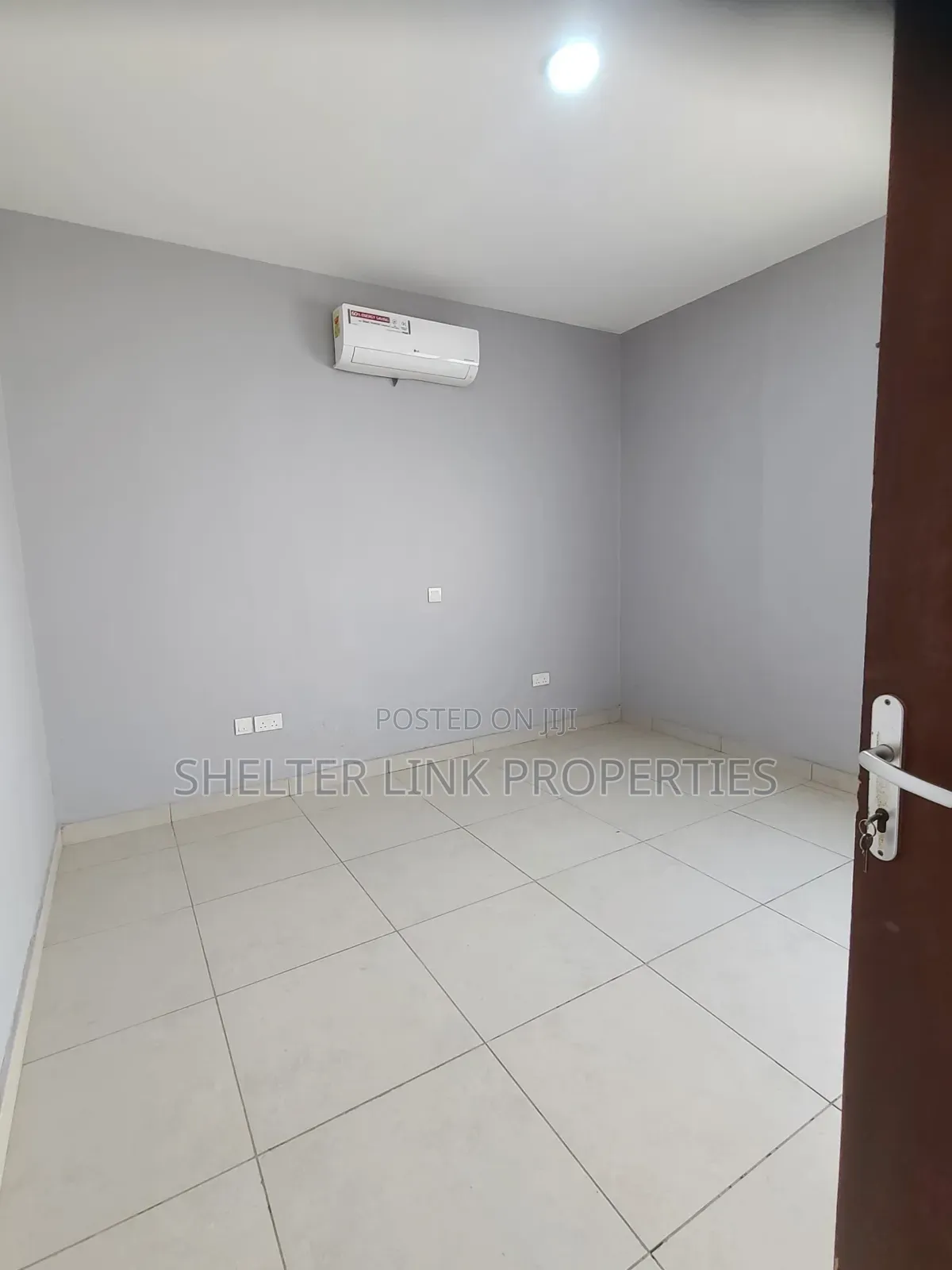 1bdrm Apartment in Round About for rent