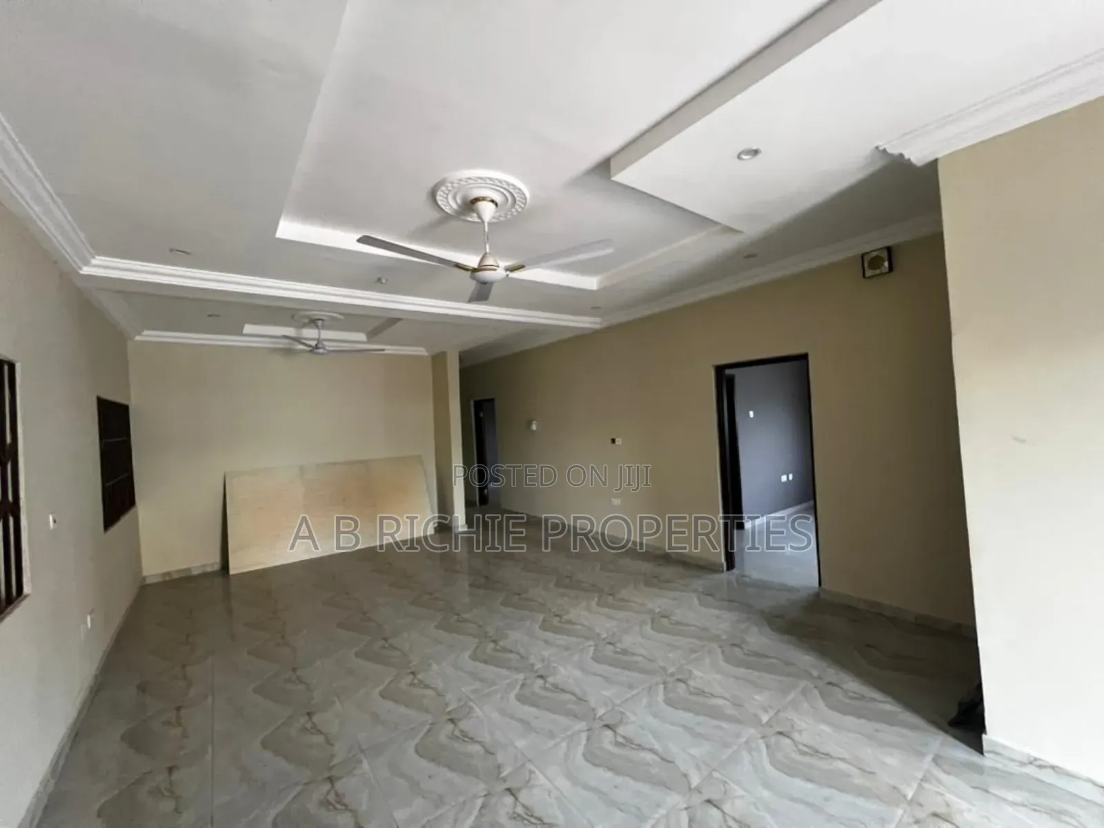 3bdrm Bungalow in Ab Richie Properties, Ashomang Estate for sale