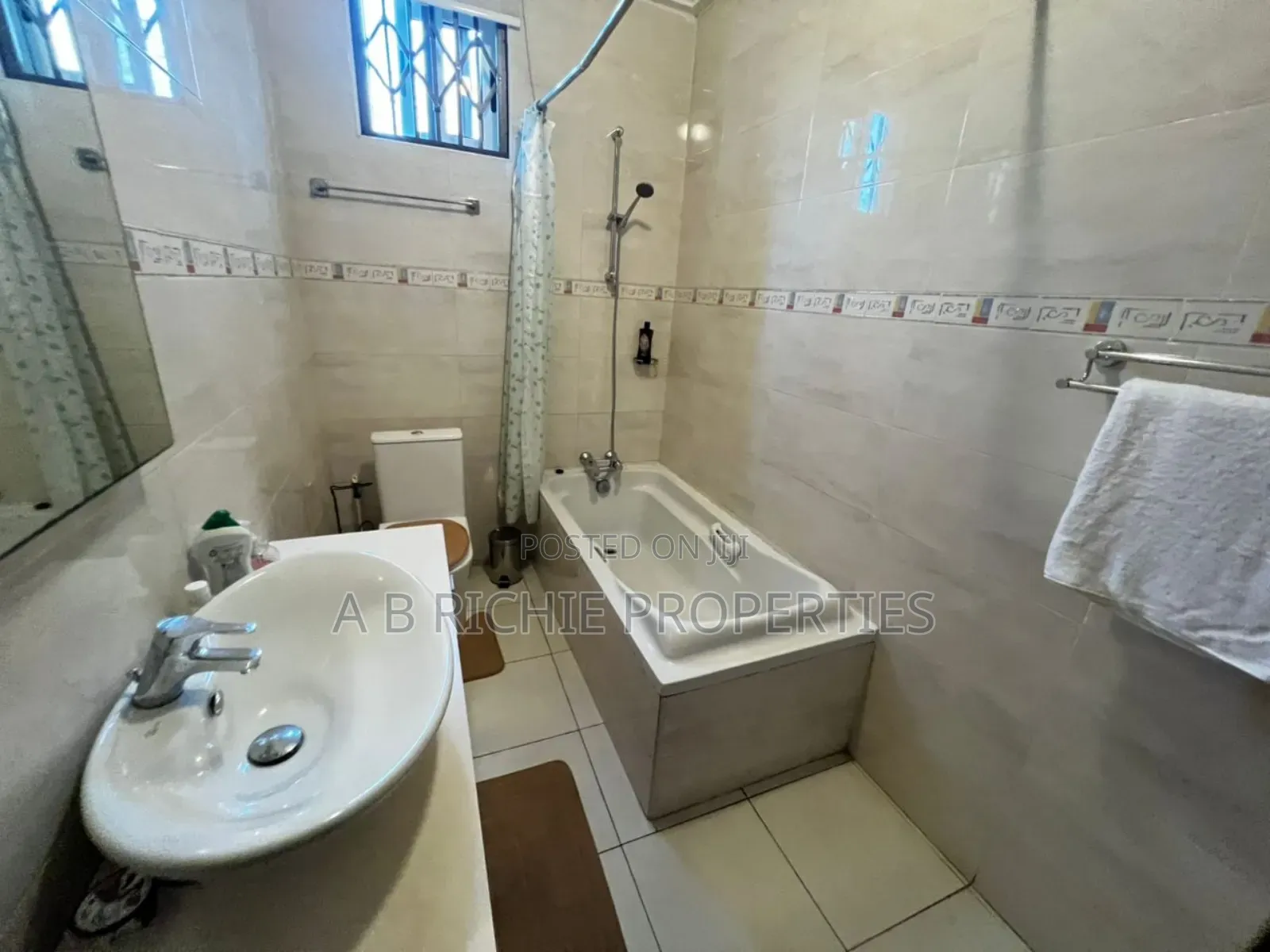 Furnished 3bdrm Apartment in Ab Richie Properties, North Ridge for rent