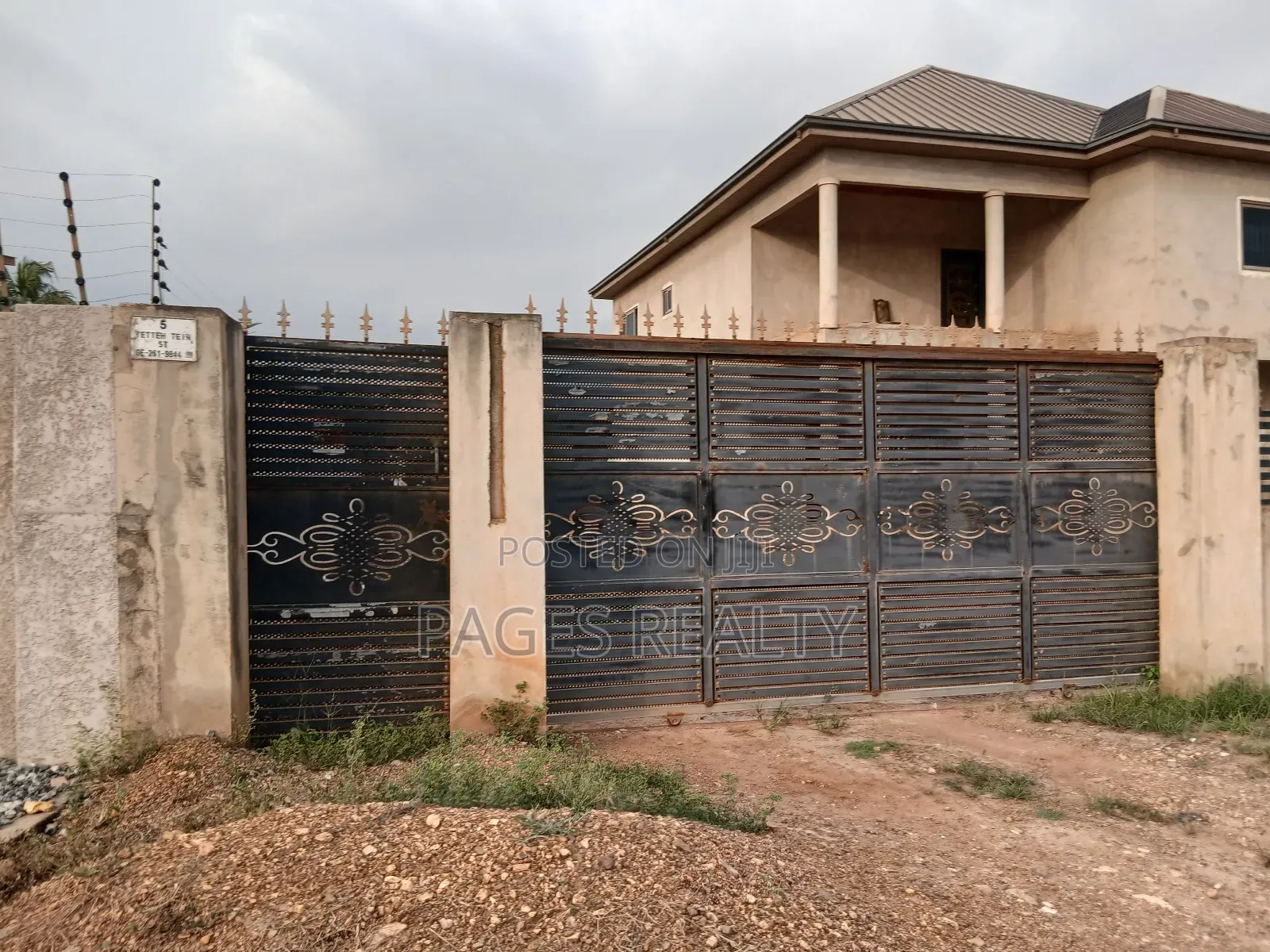 4bdrm House in Haatso for sale