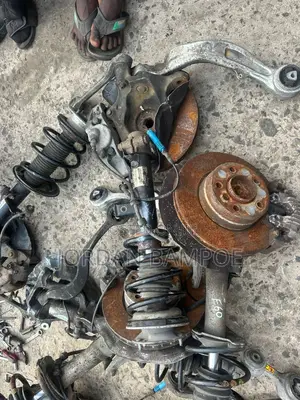 All Kinds of High Quality BMW Shocks Absorbers Available E60 E36 E39