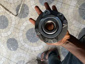 Nissan Versa 2008 2009 2010 2011 Hub