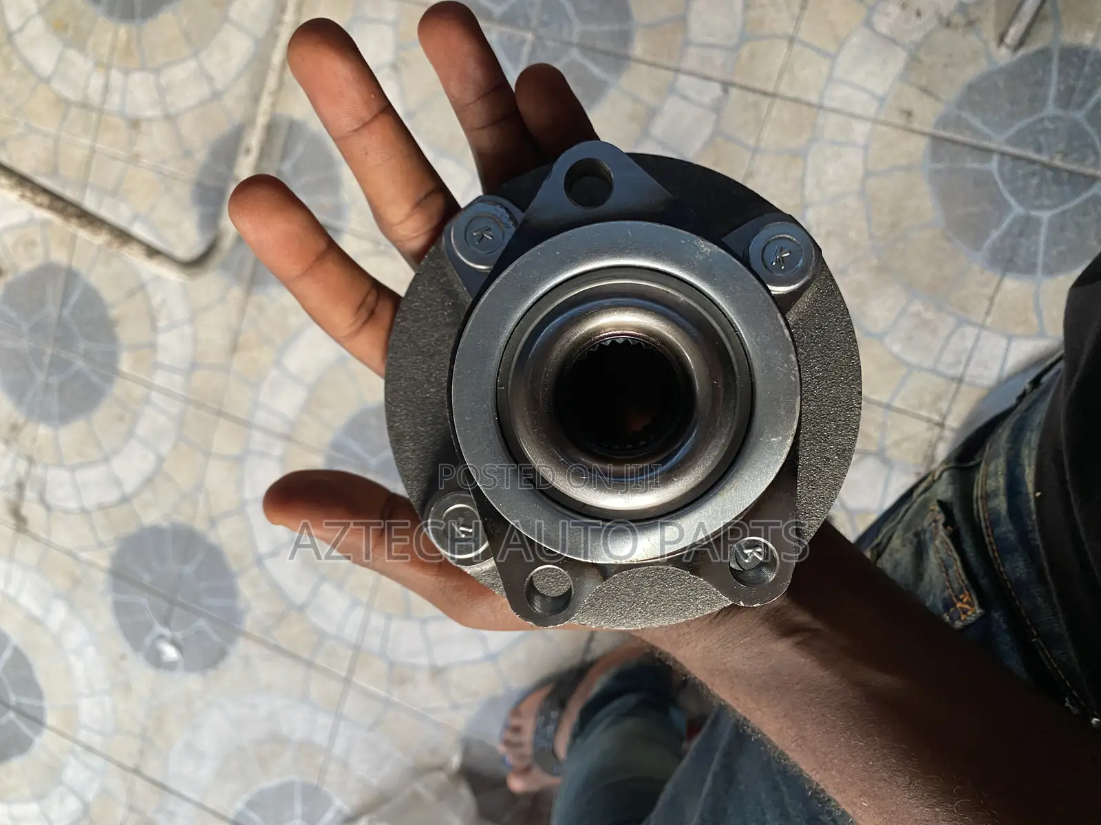 Nissan Versa 2008 2009 2010 2011 Hub