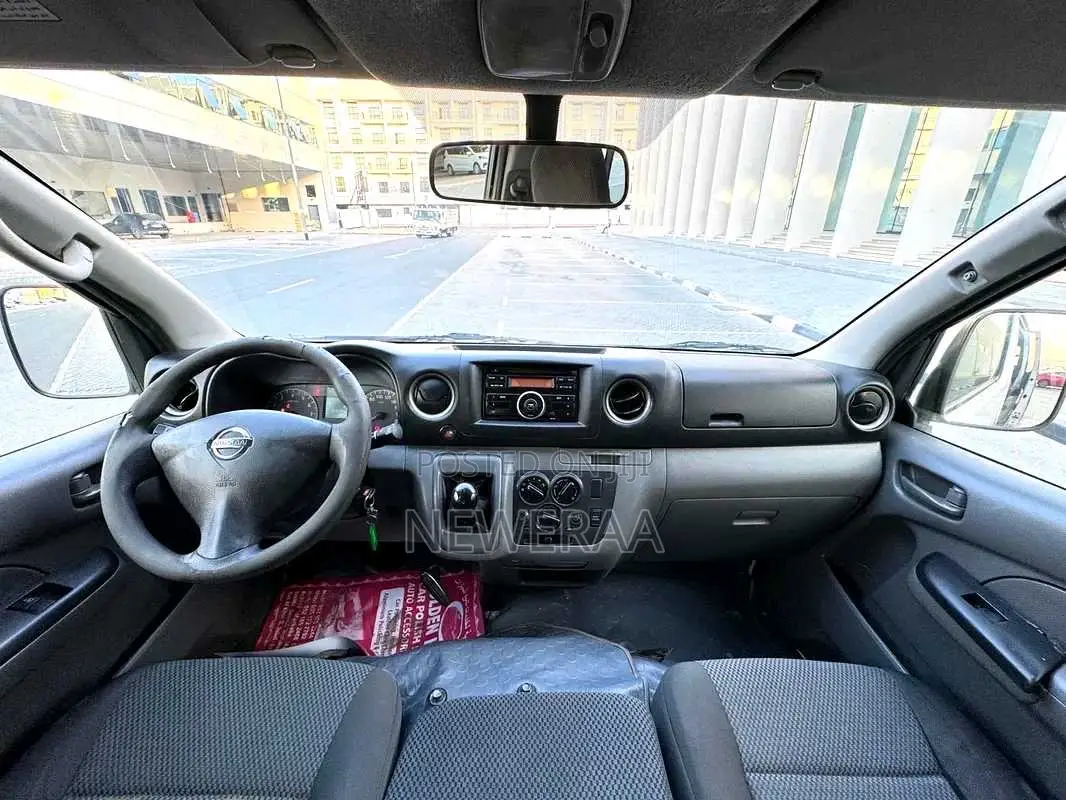 Nissan Caravan (Urvan) 2017 White
