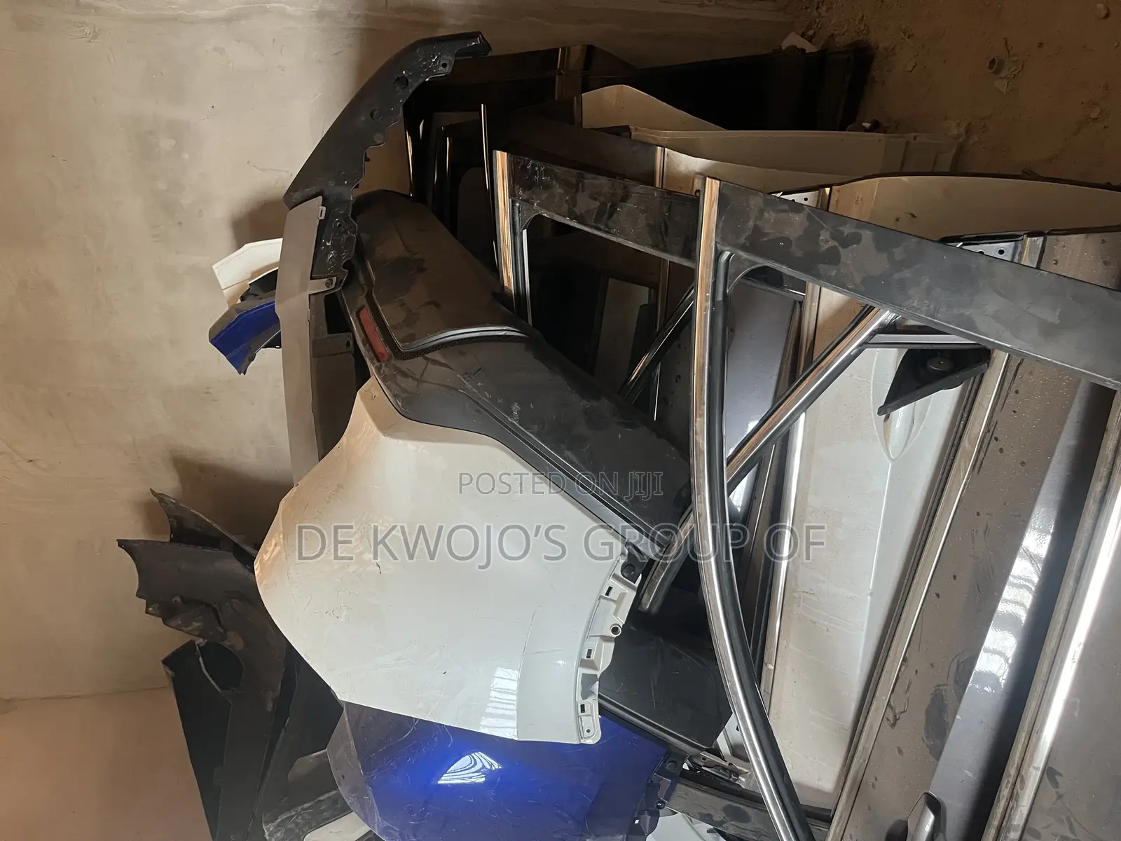 Toyota Tundra,F150,Honda Civic16-25,Honda Crv16-25 Body Parts Availab