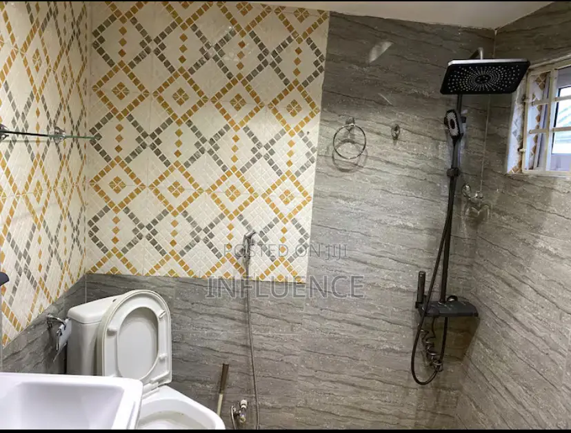 Furnished 2bdrm Apartment in Palace Mall Area, Spintex for rent