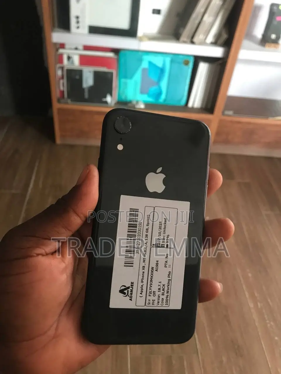 Apple iPhone XR 64 GB Black