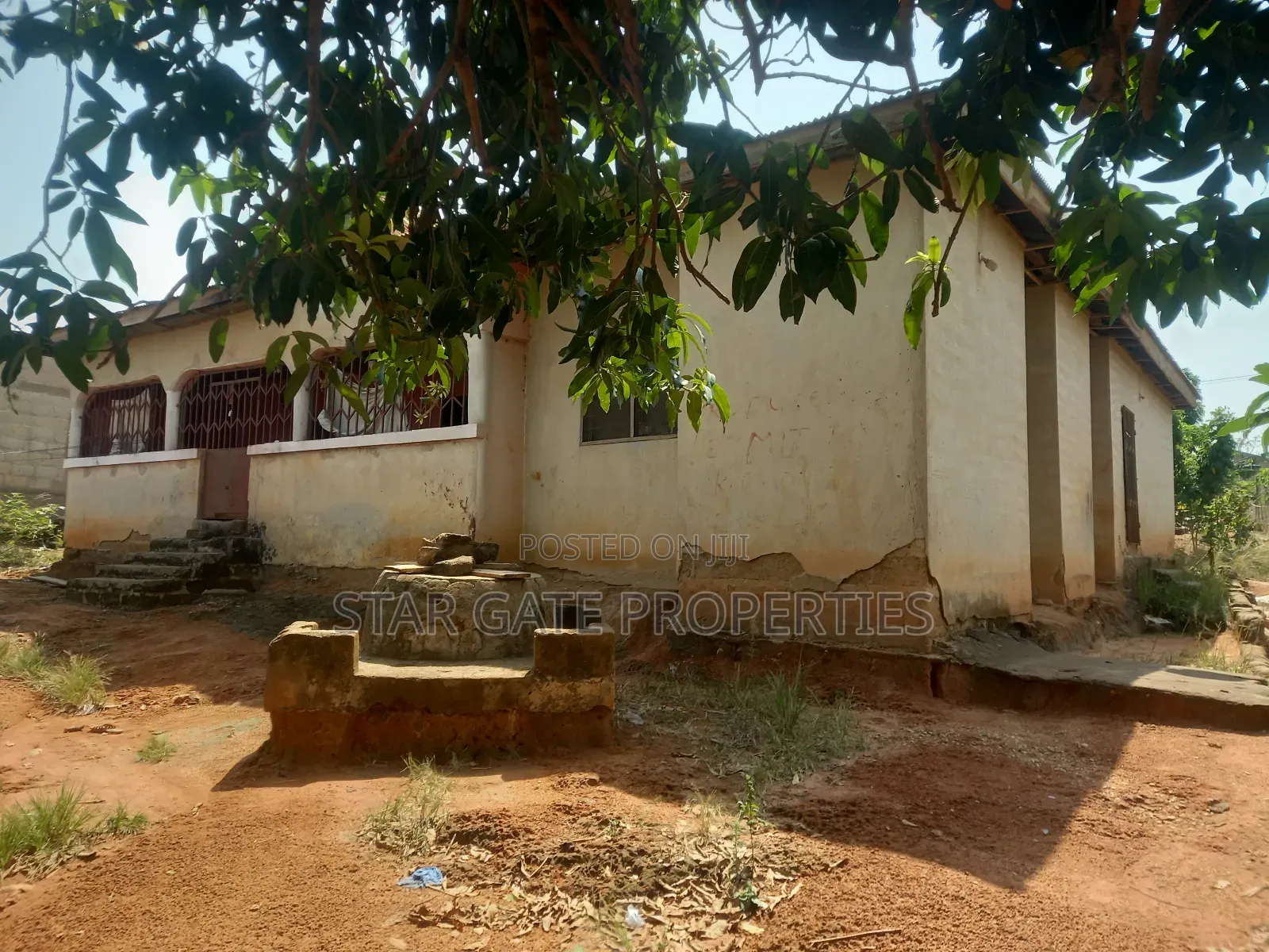 4bdrm House in Kenyasi Adwumam, Kumasi Metropolitan for sale
