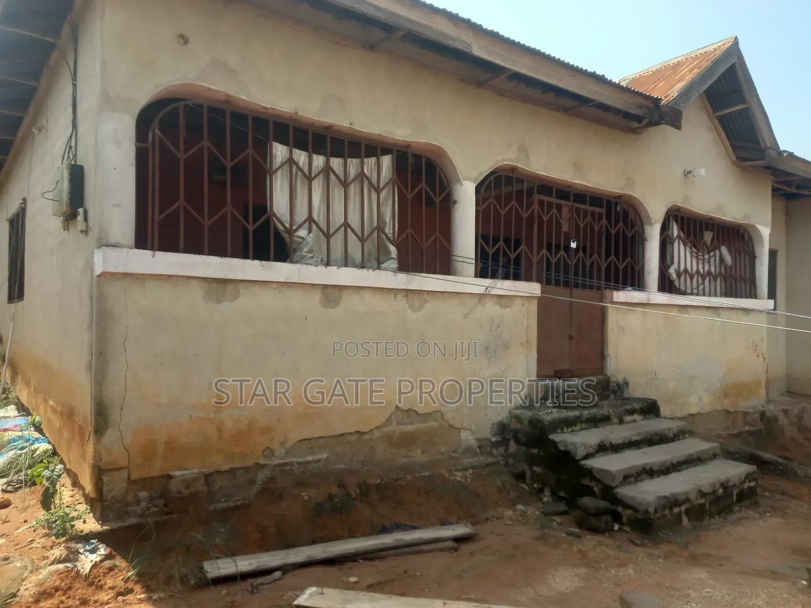 4bdrm House in Kenyasi Adwumam, Kumasi Metropolitan for sale