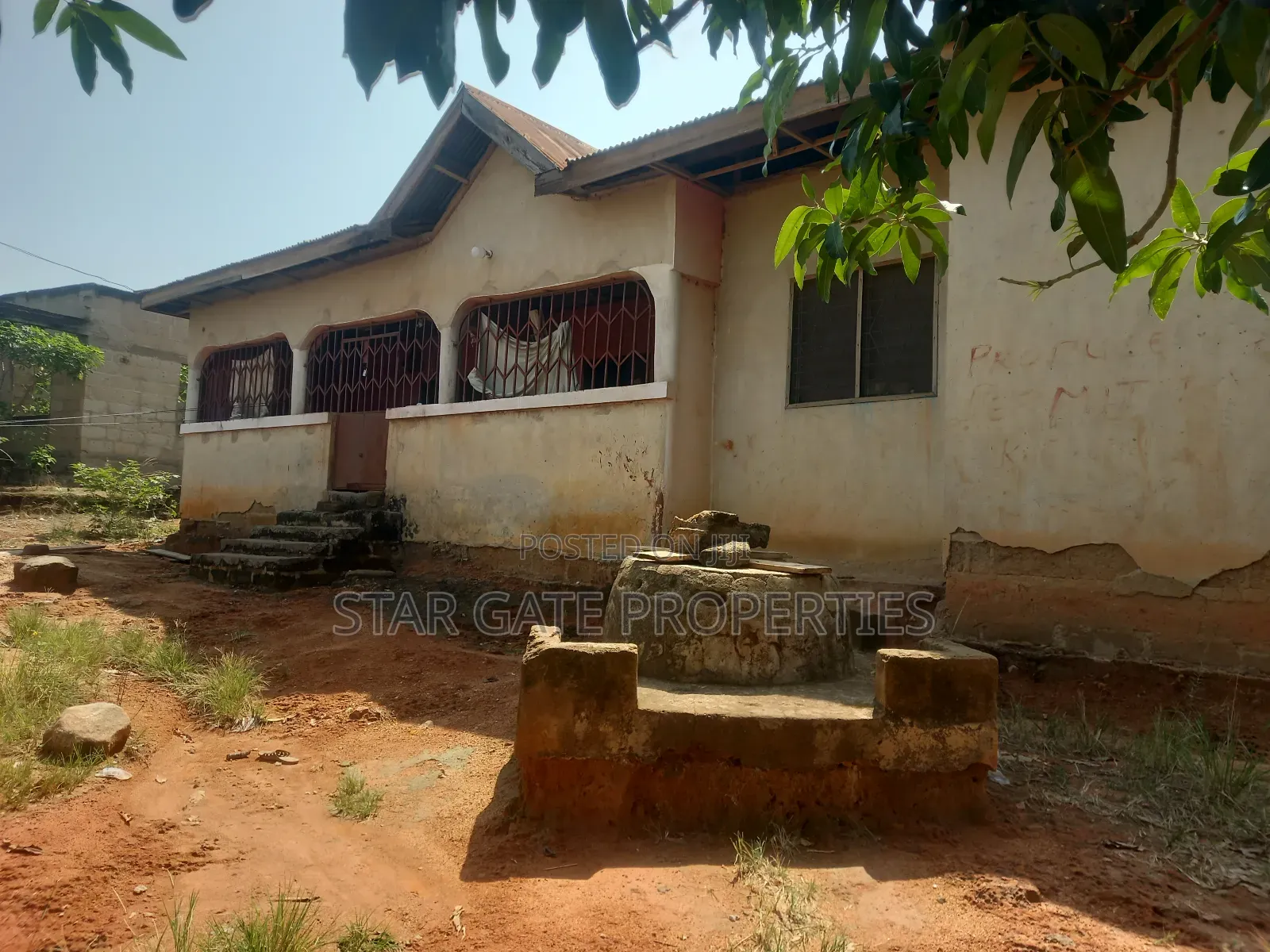 4bdrm House in Kenyasi Adwumam, Kumasi Metropolitan for sale