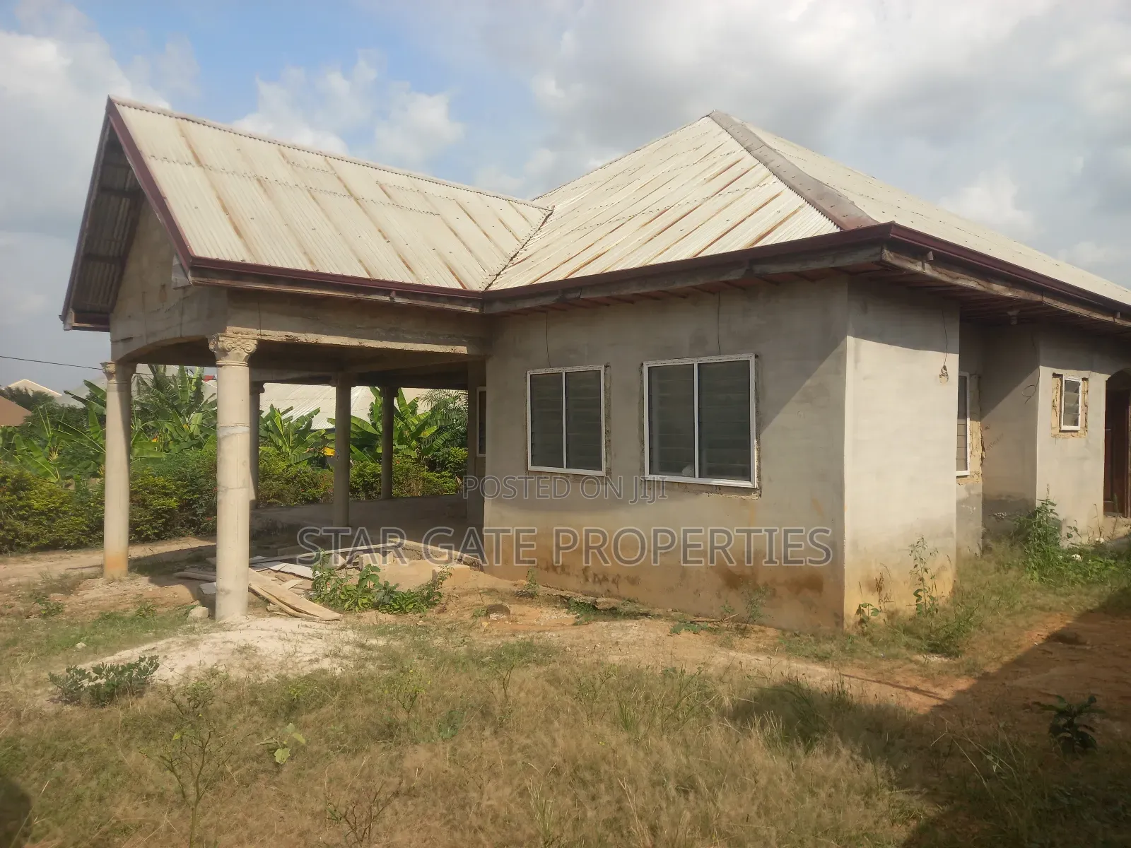 5bdrm House in Kenyasi Adwumam, Kwabre for sale