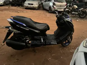 Yamaha Majesty 2020 Black