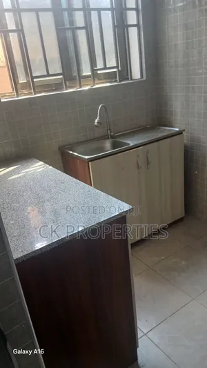 Mini Flat in Dome for rent