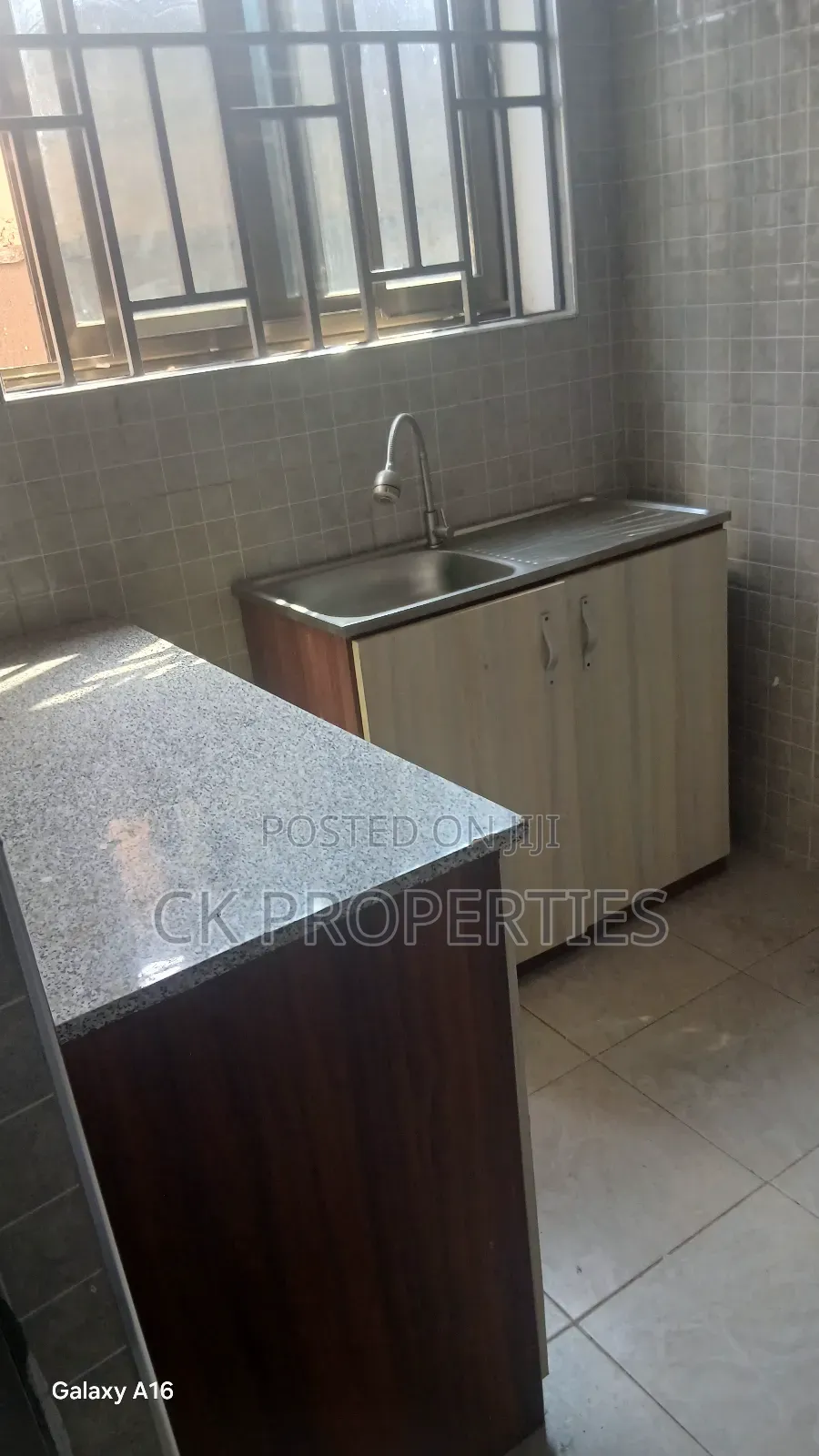 Mini Flat in Dome for rent