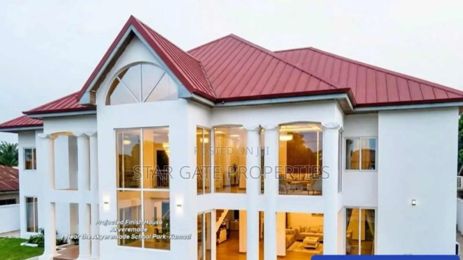 8bdrm House in Kumasi Metropolitan for sale