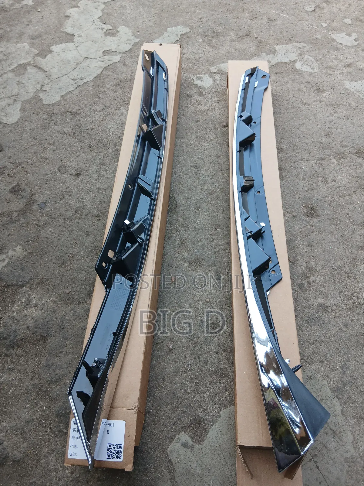 Hond Civic 2016 to 2020 Headlight Eyelid Moulding