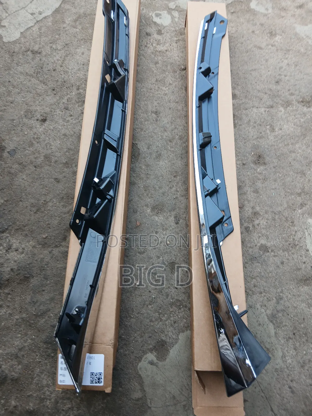 Hond Civic 2016 to 2020 Headlight Eyelid Moulding