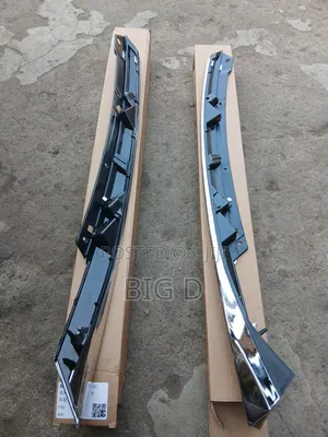 Hond Civic 2016 to 2020 Headlight Eyelid Moulding