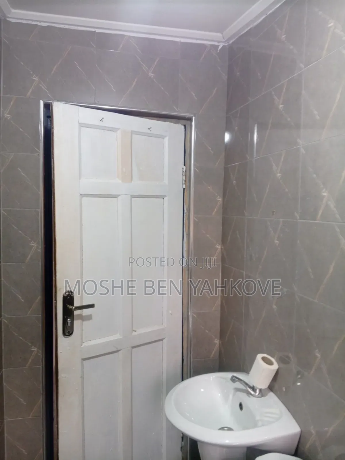 1bdrm Apartment in Mozart, Adenta for rent