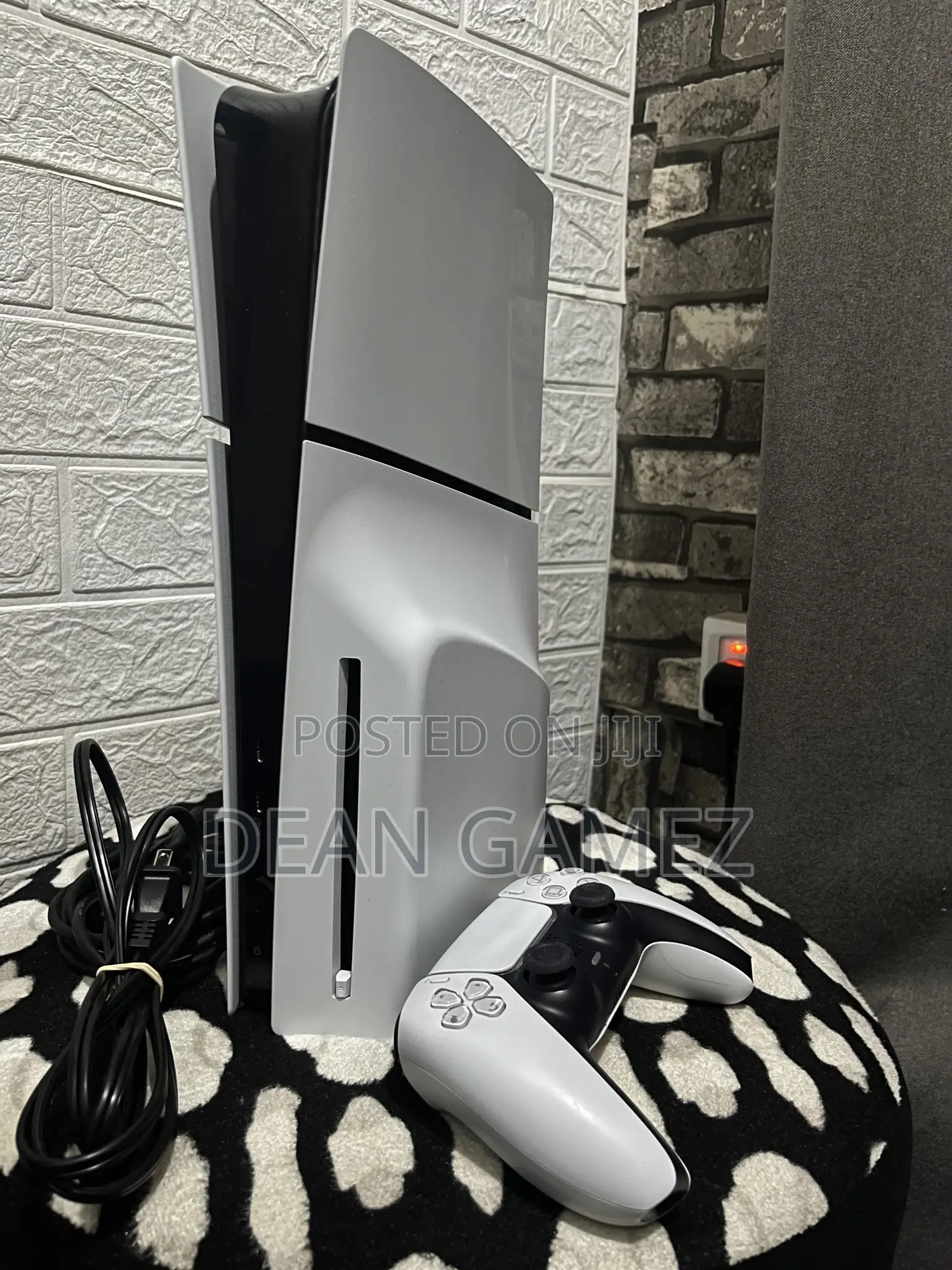 Brand New Ps5 Slim Standard 1tb