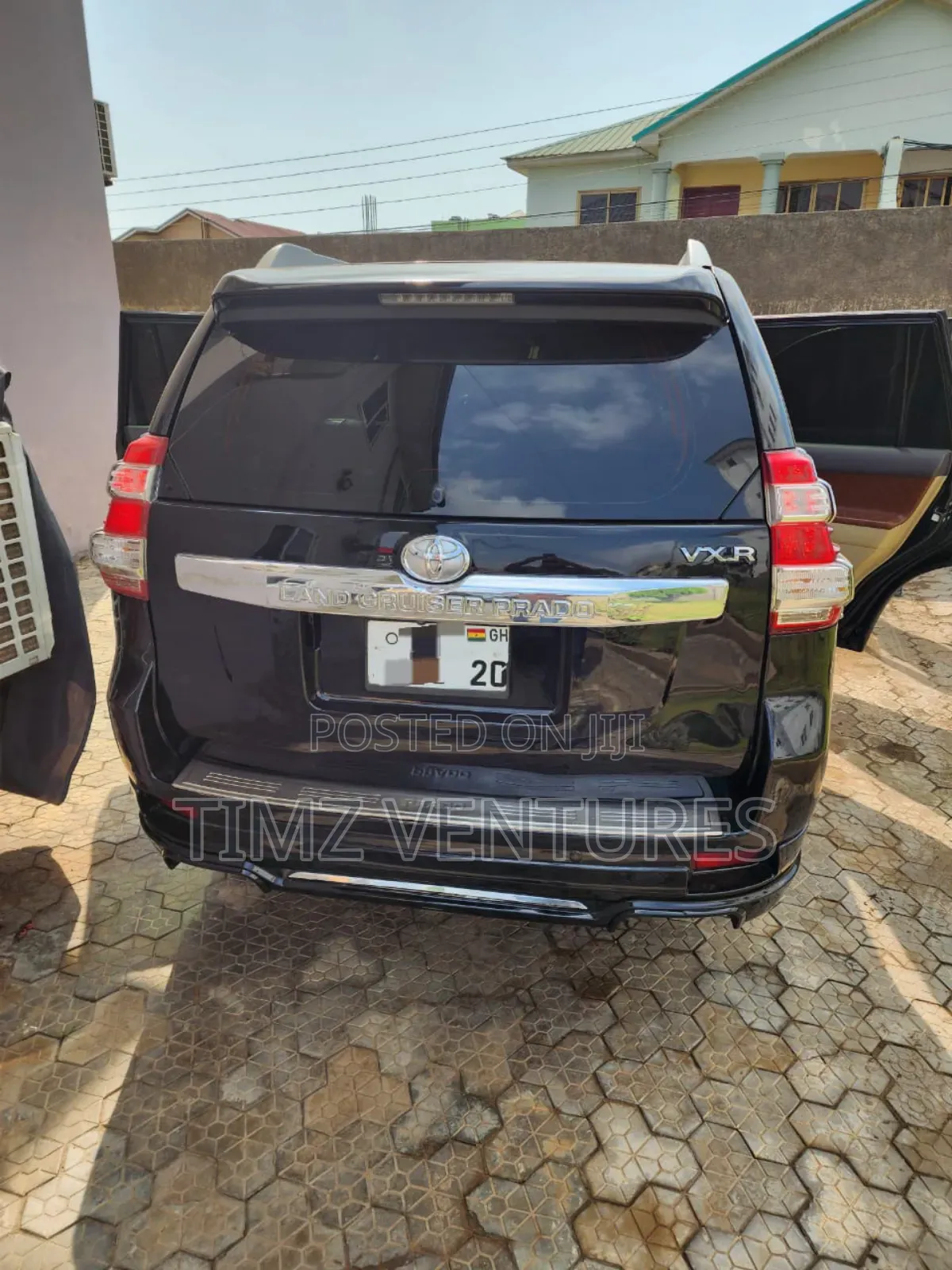 Toyota Land Cruiser Prado 2.7 2017 Black