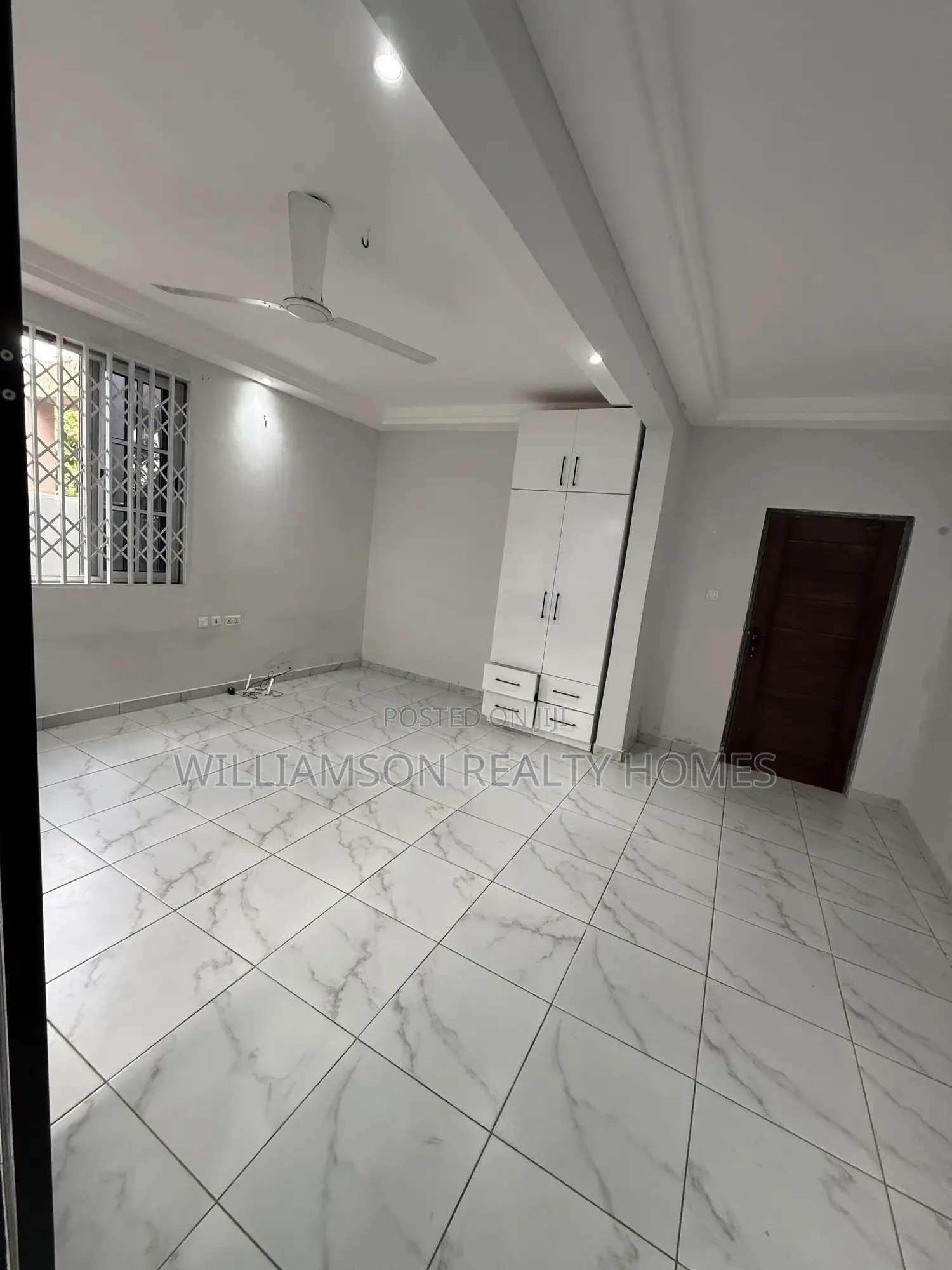 1bdrm Apartment in Community 18 Area, Spintex for rent