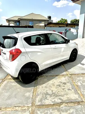 Chevrolet Spark 2021 White