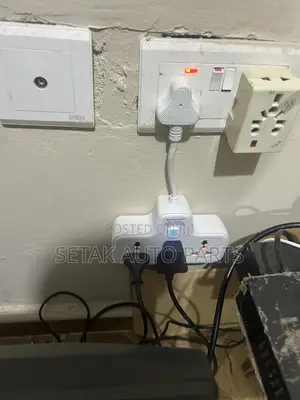 Universal Multi Socket 2 Usb 1 Type-c 2.1a Children Protection