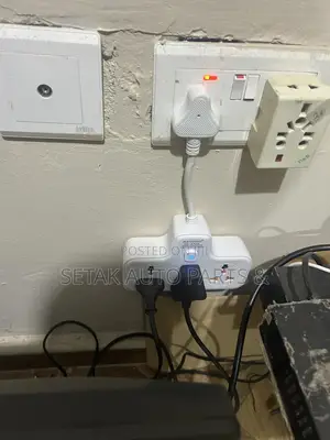 Universal Multi Socket 2 Usb 1 Type-c 2.1a Children Protection