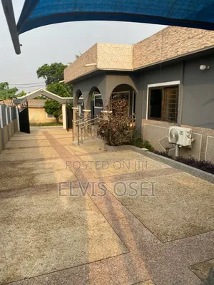 5bdrm House in Taifa Burkina for rent