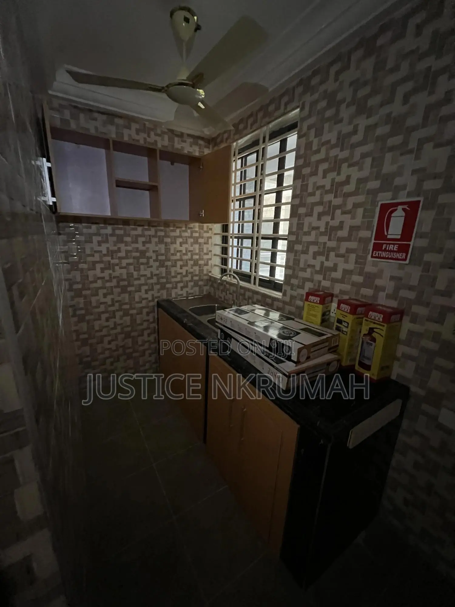 2bdrm Apartment in Mr Justice Estate, Tetegu for rent