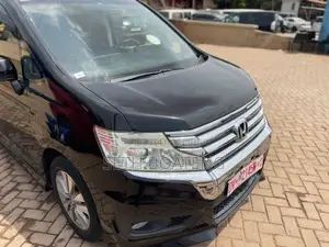 Honda Stepwgn 2013 Black