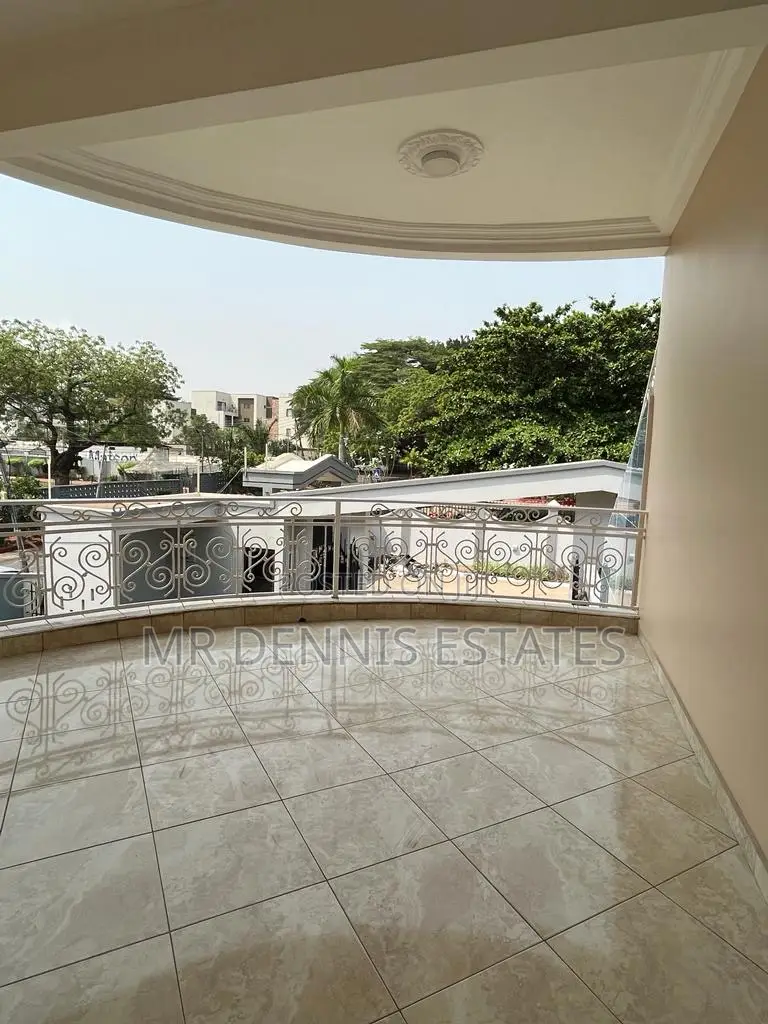 3bdrm House in Airport Residential for rent
