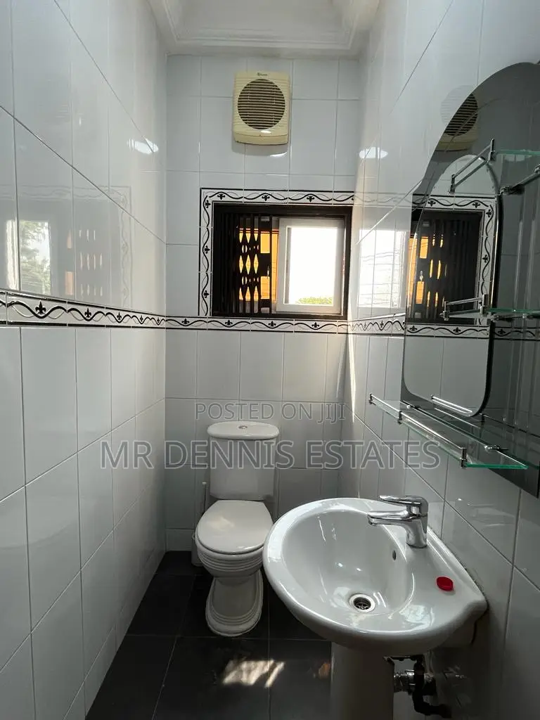 3bdrm House in Airport Residential for rent