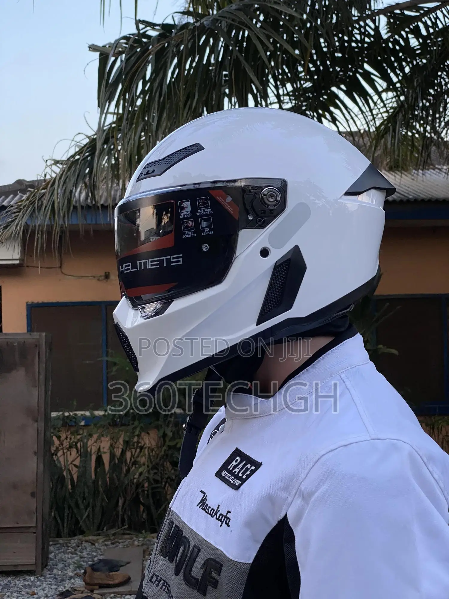 Dot Certified Motorcycle Motor Bike Helmet Mt07 BMW Kawasaki Honda