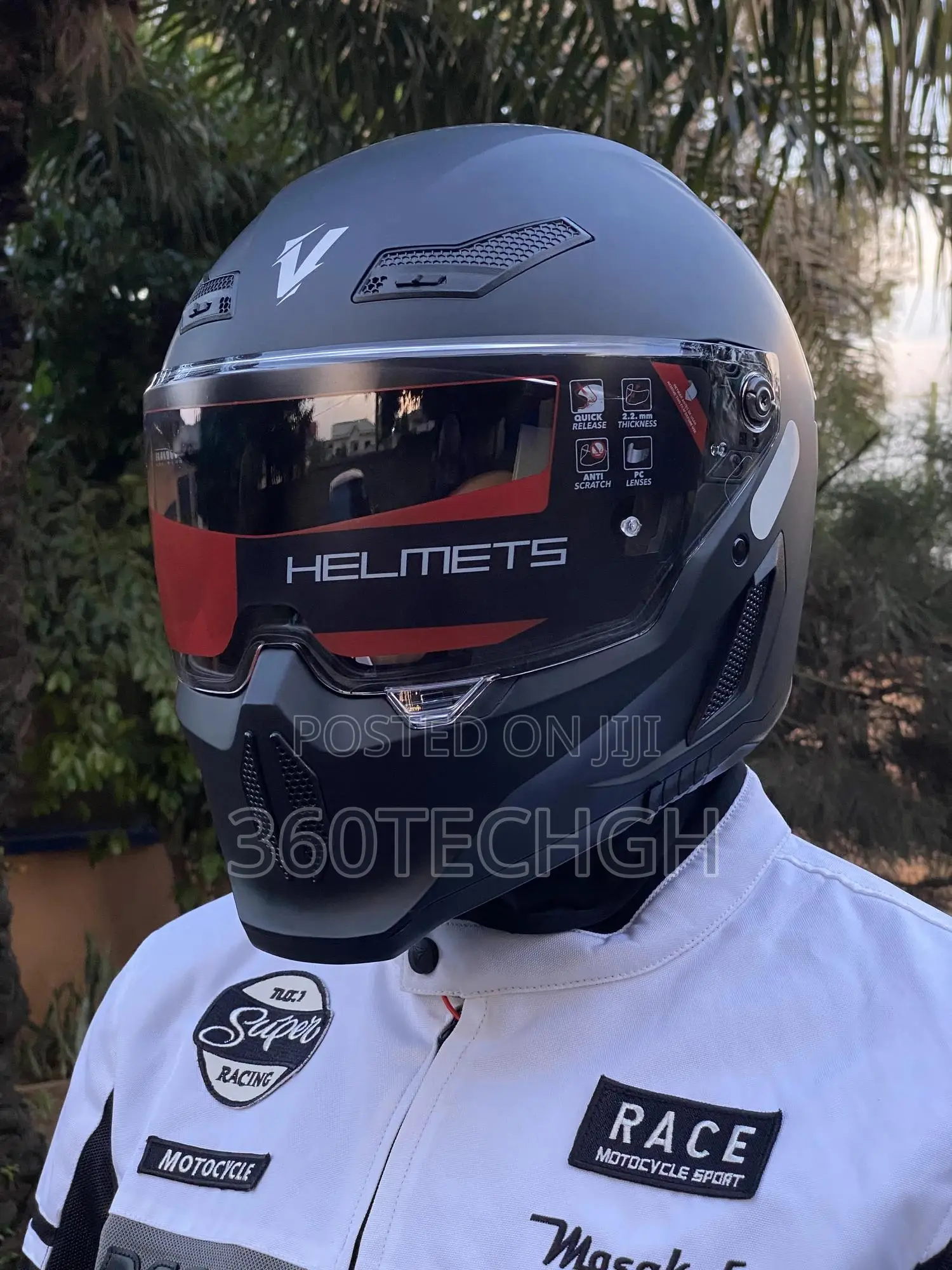 Dot Certified Motorcycle Motor Bike Helmet Mt07 BMW Kawasaki Honda