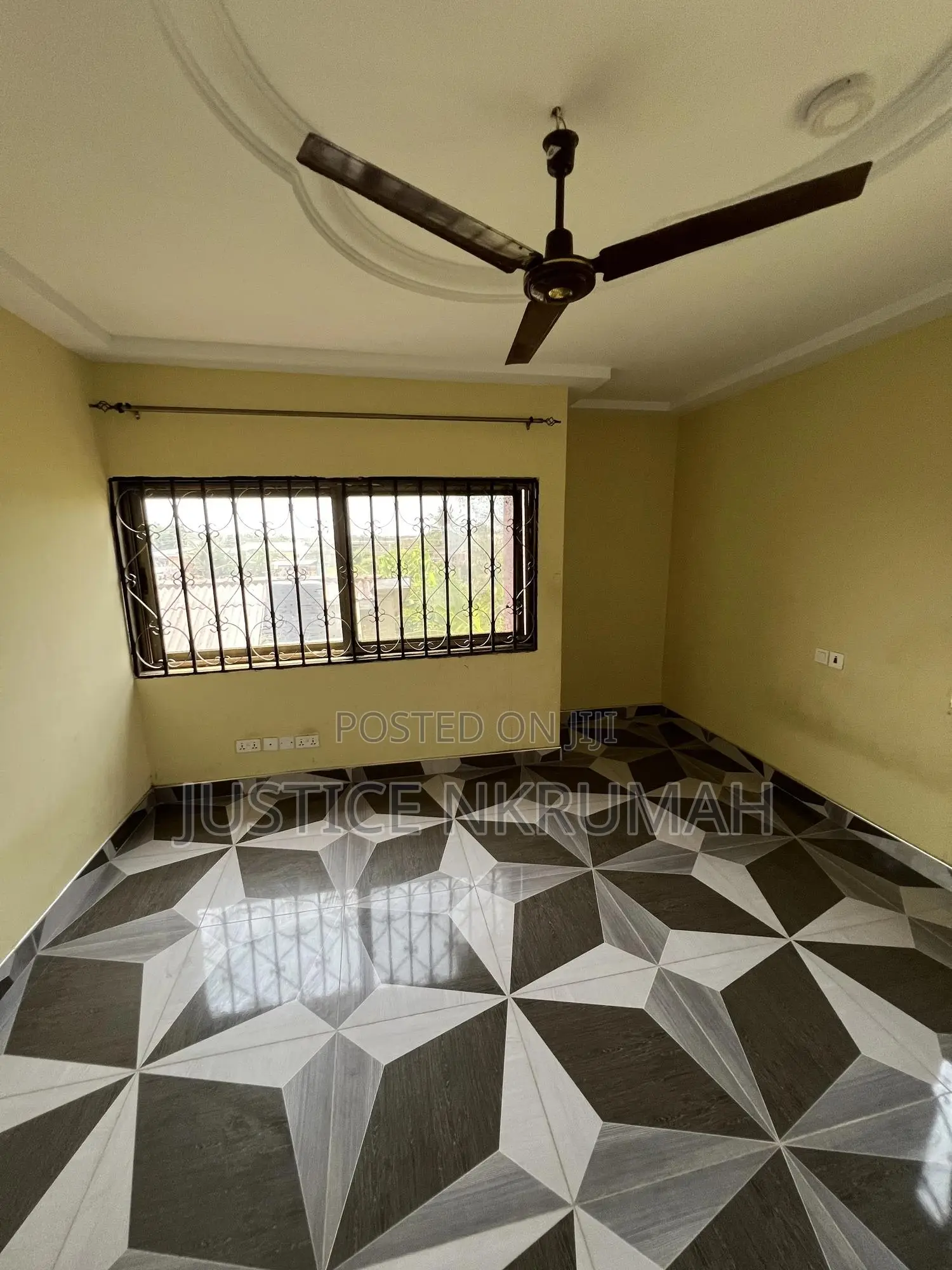 3bdrm Apartment in Mr Justice Estate, Tetegu for rent