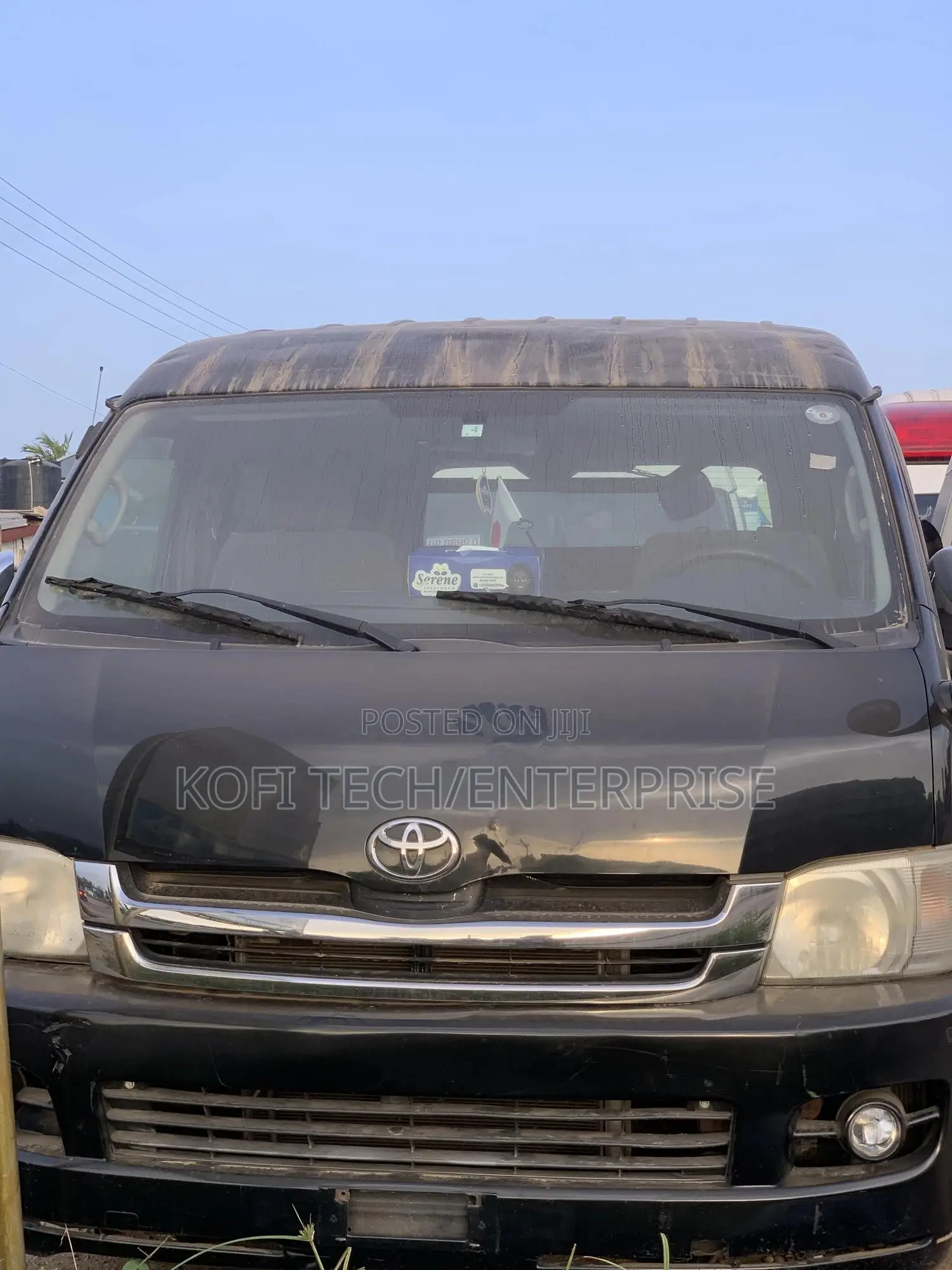 Toyota HiAce 2013 Black