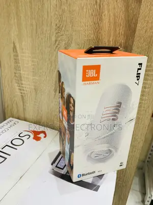 Available Now at 10gig Store Bluetooth Speaker JBL Flip 7